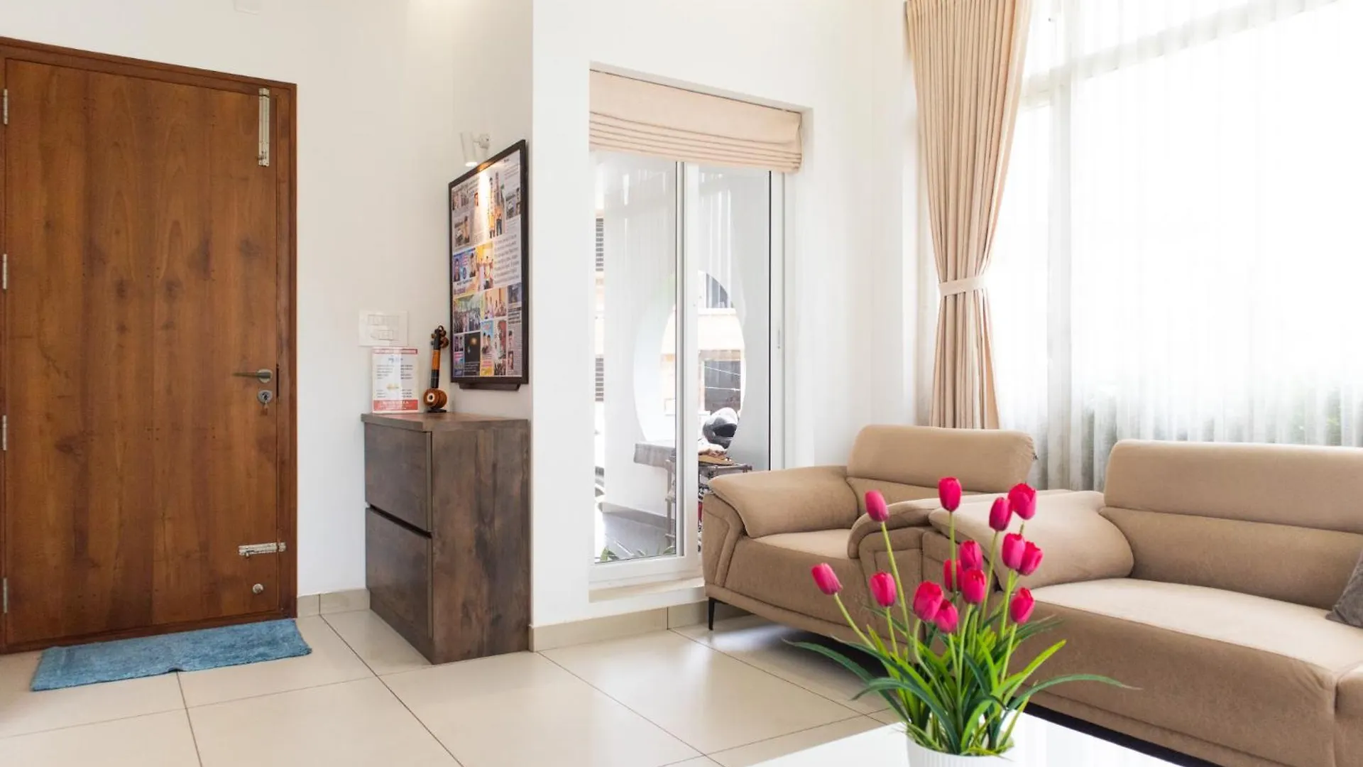 Rosy Villa - Riverside Stay With Pool & View Alwaye